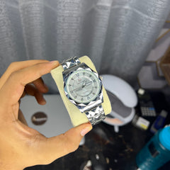 Diamond Cut Day-Date Heavy Weight ( True-W Model ) Stainless Steel White Dial