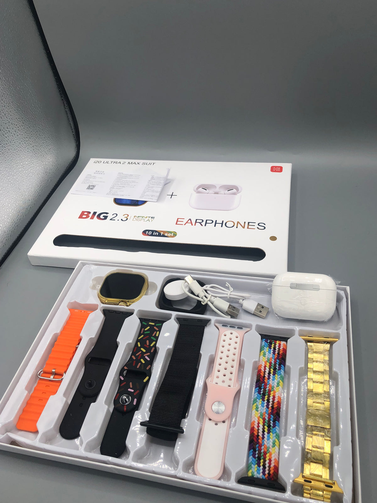 7 Straps + Earbuds i20 Max Watch