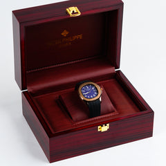 Patek Phillipe Aquanout ( Black Purple )