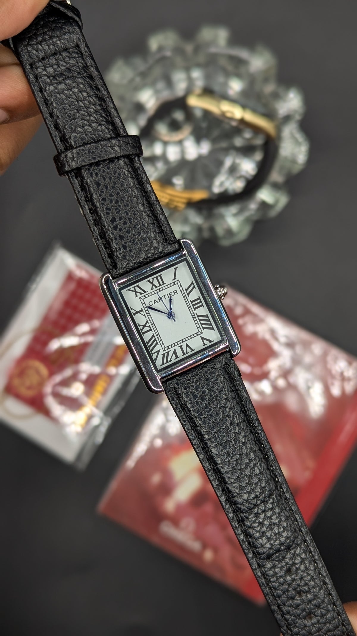 Tank Model Leather Strap White Dial