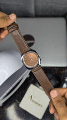 TOMI Brown Square Dial Strap Watch